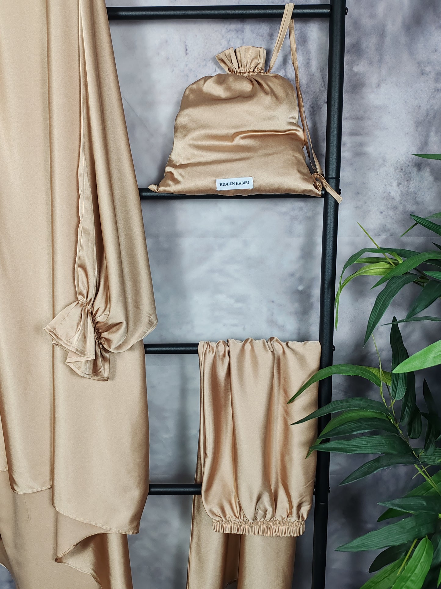 Huriya Prayer Set | Honey