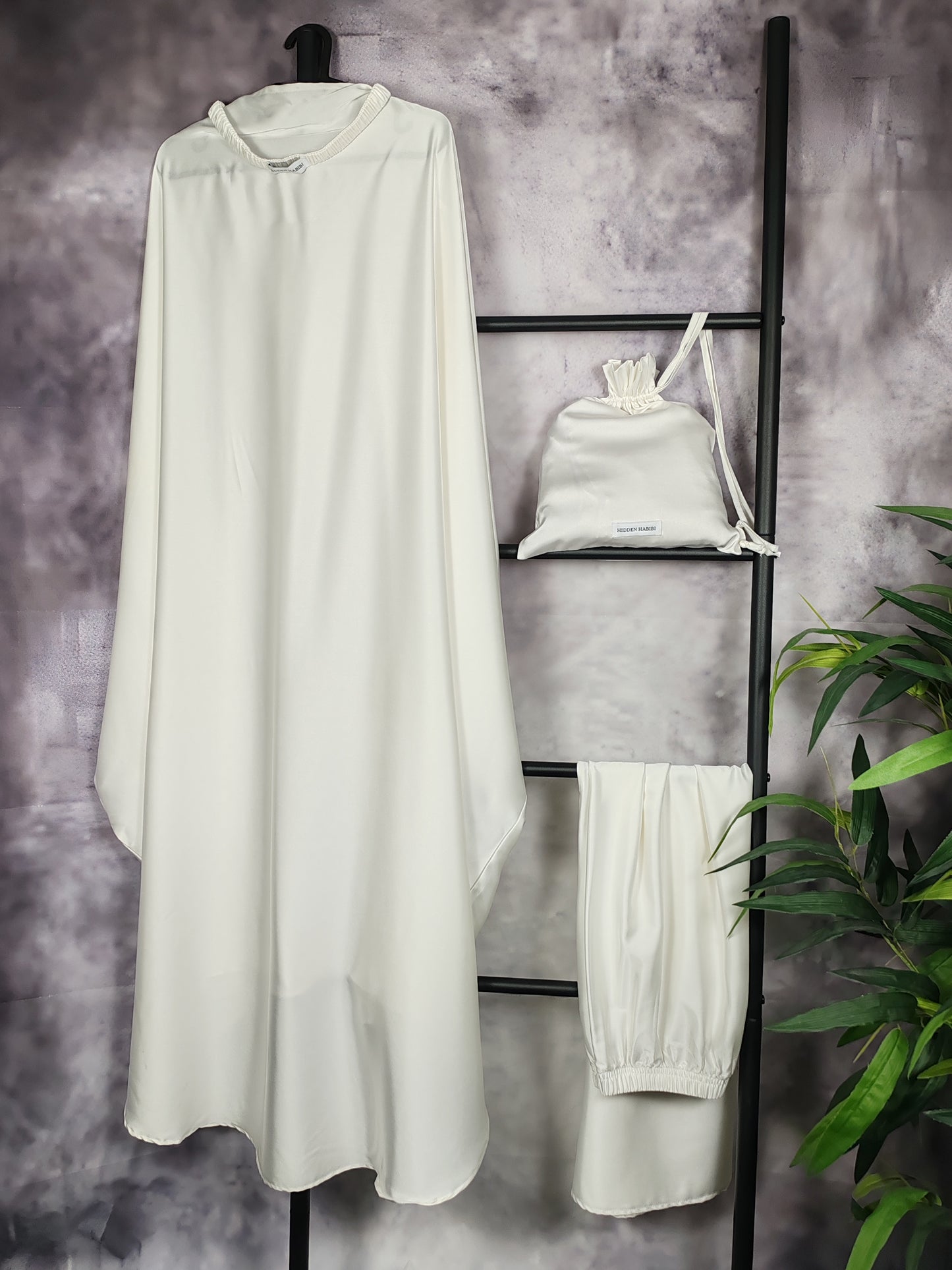 Huriya Prayer Set | Milk